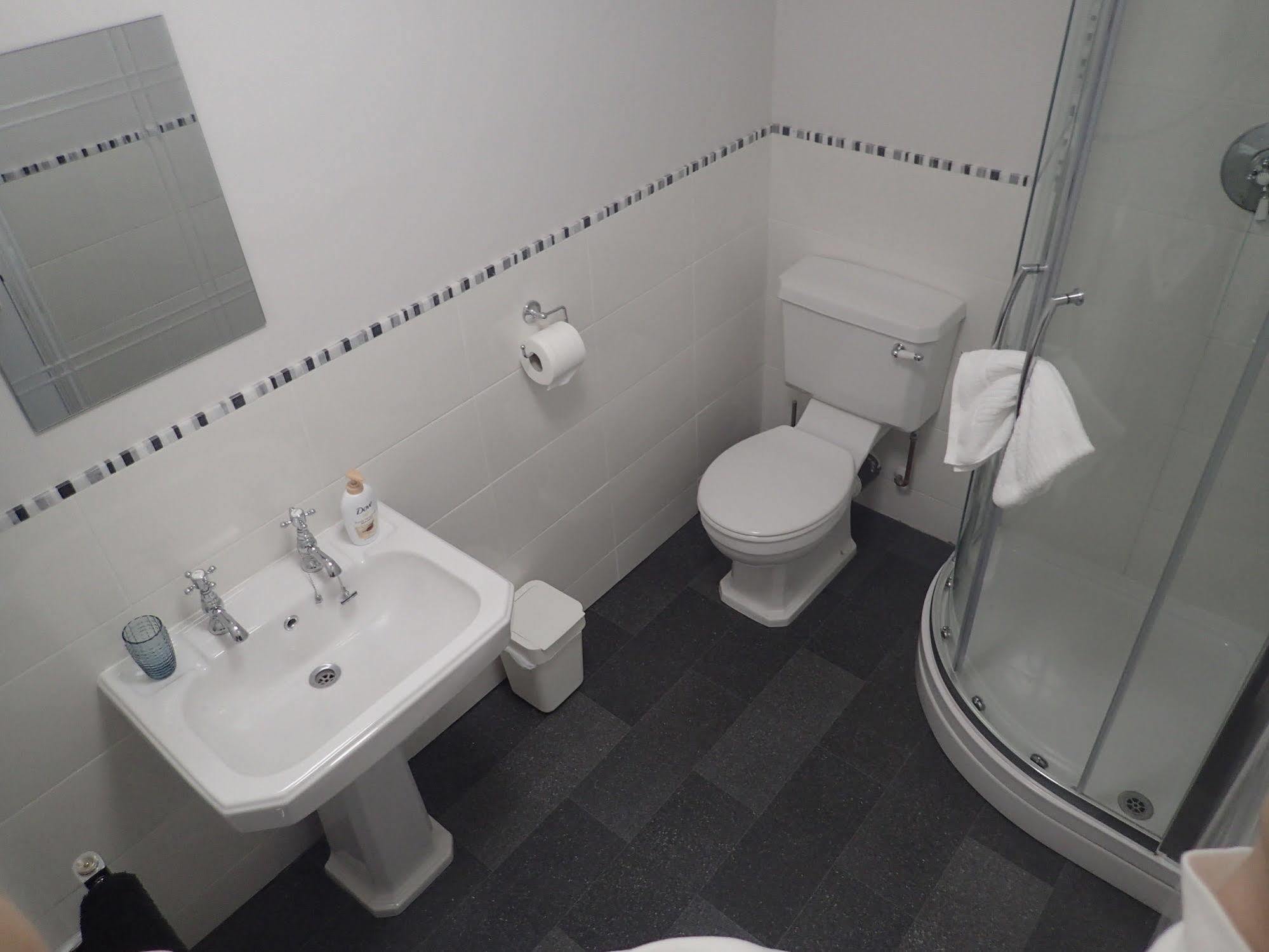 The Old Surgery Bed & Breakfast Clacton-on-Sea Bagian luar foto